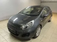 Gebraucht Kia Rio Attract 69 PS (50 kW) 2014 (abt) graphite Kleinwagen