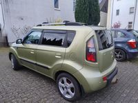 Gebraucht Kia Soul 126 PS (92 kW) 2010 Grün SUV