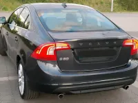 Gebraucht Volvo S60 Summum 215 PS (158 kW) 2012 Grau Limousine