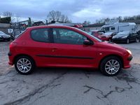 Gebraucht Peugeot 206 109 PS (80 kW) 2006 Rot Kleinwagen