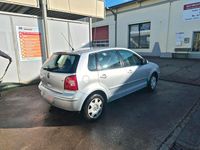 Gebraucht VW Polo 74 PS (54 kW) 2005 Grau Kleinwagen