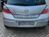 Usata Opel Astra 2004 Argento Utilitaria