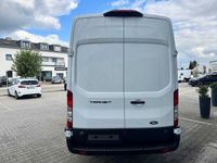 Neu Ford Transit Trend 165 PS (121 kW) 2025 Weiß Limousine