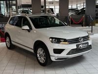 Gebraucht VW Touareg Terrain Tech 262 PS (192 kW) 2015 Weiß SUV