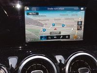 Gebraucht Mercedes B200 163 PS (119 kW) 2019 Schwarz Van / Kleinbus