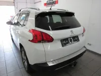 Gebraucht Peugeot 2008 Allure 92 PS (67 kW) 2015 Weiß SUV