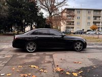 Gebraucht Mercedes E220 AMG line 194 PS (142 kW) 2017 Schwarz Limousine