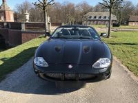 Second-hand Jaguar XKR 363 CP (266 kW) 2000 Negru Cabrio