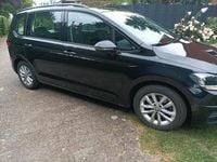 Gebraucht VW Touran 116 PS (85 kW) 2018 Schwarz Van / Kleinbus
