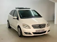 Gebraucht Mercedes B200 Sport Edition 193 PS (141 kW) 2010 Calcitweiss/zirrusweiss Van / Kleinbus