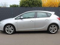 Gebraucht Opel Astra Edition 125 PS (91 kW) 2010 Silber Limousine
