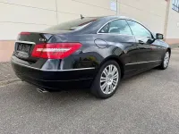 Gebraucht Mercedes E350 265 PS (194 kW) 2012 Schwarz Coupé