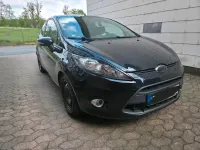 Używany Ford Fiesta 60 KM (44 kW) 2011 Czarny Hatchback