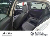 Gebraucht VW Golf VIII Goal 150 PS (110 kW) 2025 Oryxweiß perlmutteffekt Limousine