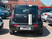 Gebraucht Kia Soul 128 PS (94 kW) 2011 Schwarz SUV