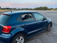 Gebraucht VW Polo 105 PS (77 kW) 2014 Blau Kleinwagen