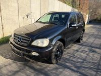 Gebraucht Mercedes ML270 163 PS (119 kW) 2004 Schwarz SUV