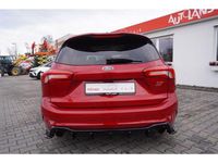 Gebraucht Ford Focus ST 280 PS (205 kW) 2022 Fantastic red (metallic) Kombi