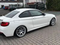 Gebraucht BMW M235 326 PS (239 kW) 2015 Weiß Coupé