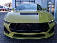 Neu Ford Mustang Fastback 446 PS (328 kW) 2026 Intense lime yellow metallic Coupé