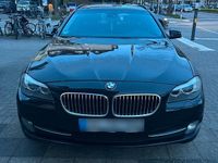 Gebraucht BMW 520 180 PS (132 kW) 2011 Schwarz Kombi