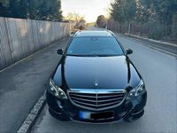 Gebraucht Mercedes E250 211 PS (155 kW) 2015 Schwarz Kombi