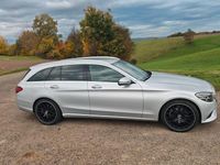 Gebraucht Mercedes C220 Avantgarde 194 PS (142 kW) 2020 Silber Limousine