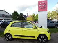 Używany Renault Twingo Liberty 71 KM (52 kW) 2015 Żółty Hatchback