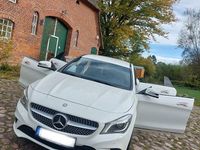 Gebraucht Mercedes CLA200 Shooting Brake 136 PS (100 kW) 2016 Weiß Kombi