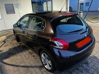 gebraucht Peugeot 208 1.6 HDi STOP & START