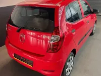 Gebraucht Hyundai i10 Edition 69 PS (50 kW) 2013 Rot Kleinwagen