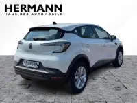 Używany Renault Captur Evolution 91 KM (66 kW) 2025 Biały SUV