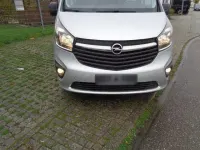 Gebraucht Opel Vivaro 125 PS (91 kW) 2016 Silber Van / Kleinbus