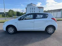 Gebraucht Hyundai i20 Classic 77 PS (56 kW) 2009 Weiß Kleinwagen
