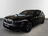 Gebraucht BMW 520 Performance 197 PS (144 kW) 2025 Schwarz Kombi