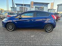 Gebraucht Ford Fiesta Titanium 140 PS (102 kW) 2016 Blau Limousine