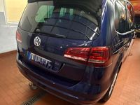 Gebraucht VW Sharan Comfortline 150 PS (110 kW) 2018 Blau Van / Kleinbus
