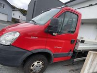 Gebraucht Iveco Daily 145 PS (106 kW) 2006 Rot Van