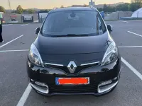 Gebraucht Renault Scénic III Bose Edition 131 PS (96 kW) 2016 Schwarz Kombi