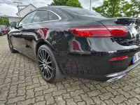 Gebraucht Mercedes E220 AMG line 194 PS (142 kW) 2018 Schwarz Coupé