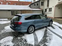 Gebraucht VW Passat Highline 220 PS (161 kW) 2016 Blau Kombi