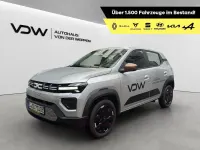 Usado Dacia Spring Extreme 47 kW (65 CV) 2024 Plateado Utilitario