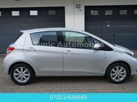 gebraucht Toyota Yaris 1.3 VVTi Club KLIMA+KAMERA+ALU+6Gang+84Tkm