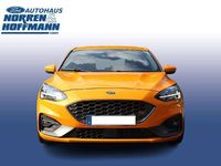 Gebraucht Ford Focus ST 280 PS (205 kW) 2020 Tropicalorange metallic Limousine