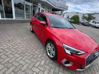 Gebraucht Audi A3 Advanced 150 PS (110 kW) 2020 Rot Limousine