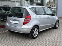 Gebraucht Mercedes A180 109 PS (80 kW) 2008 Polarsilber Limousine