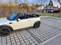 Gebraucht Mini Cooper D 111 PS (81 kW) 2015 Gelb Kleinwagen