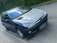 Gebraucht Peugeot 206 90 PS (66 kW) 2002 Blau Kleinwagen