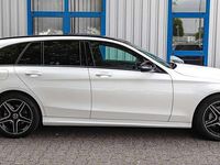 Gebraucht Mercedes C200 AMG 184 PS (135 kW) 2018 Polarweiss  unilack Kombi