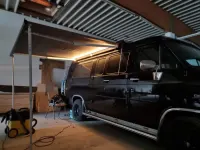 Używany Chevrolet G 210 KM (154 kW) 1985 Czarny Van